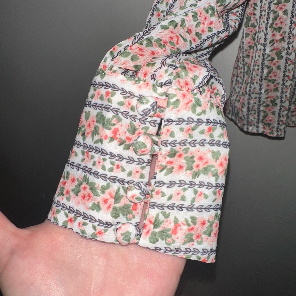 Lulu's Multicolor Floral Striped Blouse - Picture 5 of 6